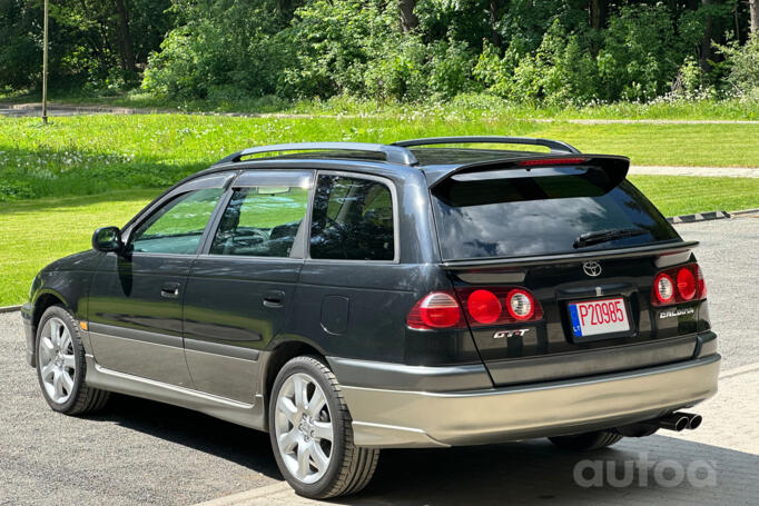 Toyota Caldina 2 generation wagon