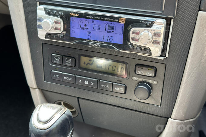 Toyota Caldina 2 generation wagon