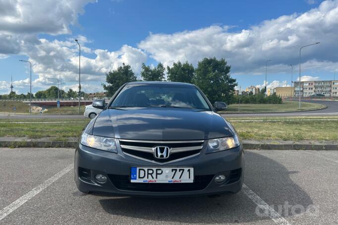 Honda Accord 8 generation Sedan 4-doors