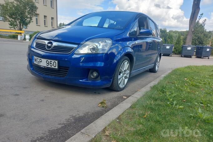 Opel Zafira OPC B Compactvan