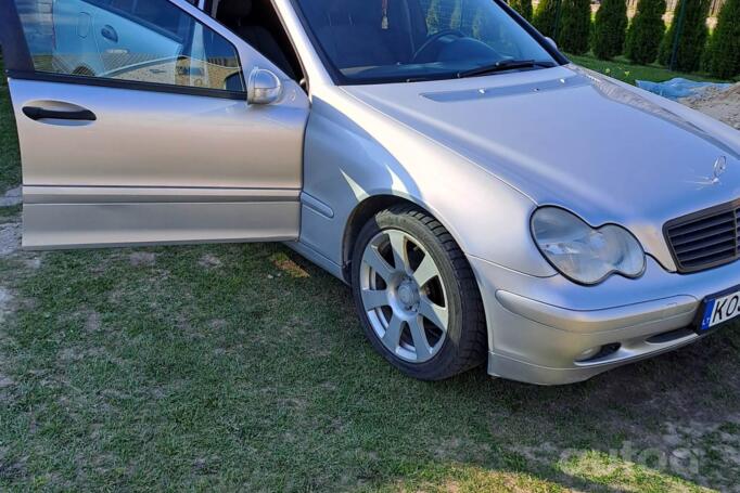 Mercedes-Benz C-Class W203/S203/CL203 wagon 5-doors