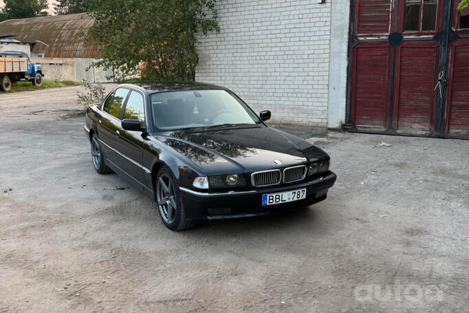 BMW 7 Series E38 Sedan