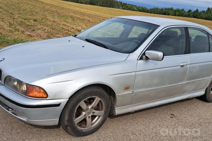 BMW 5 Series E39 Sedan 4-doors