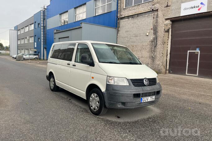 Volkswagen Transporter T5 Minivan 4-doors
