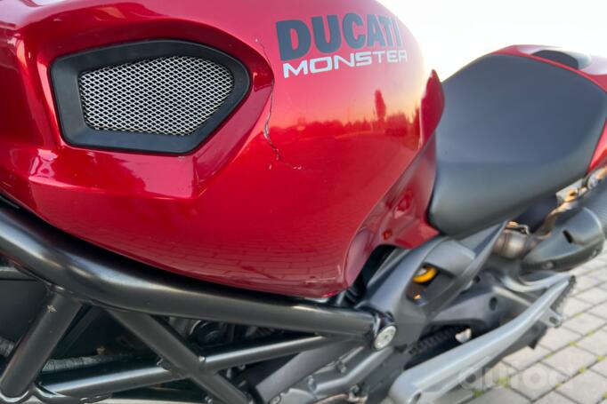 Ducati Monster