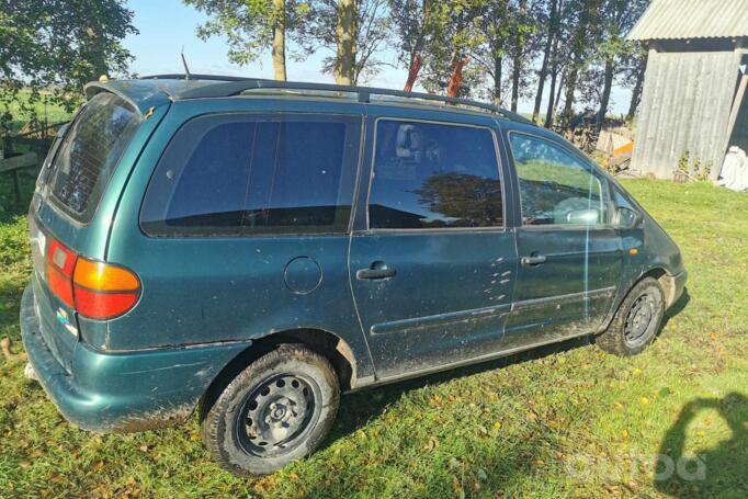Volkswagen Sharan 1 generation Minivan 5-doors