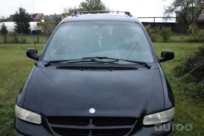 Chrysler Voyager 3 generation Grand minivan 5-doors