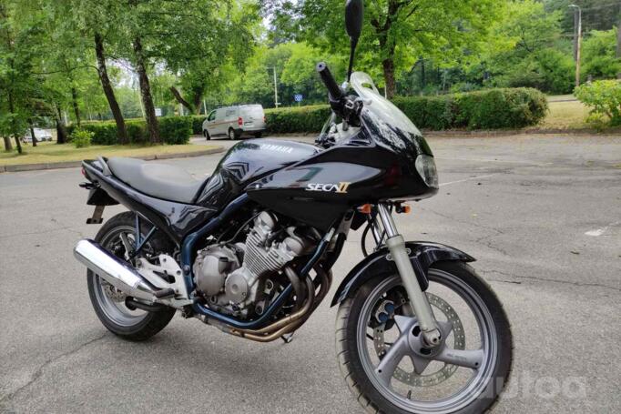 Yamaha XJ