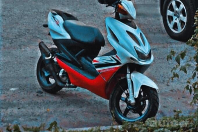 Yamaha Aerox