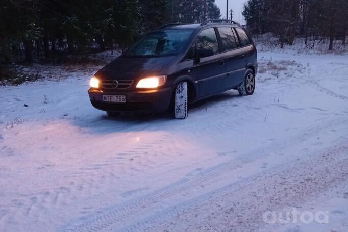 Opel Zafira A Minivan 5-doors