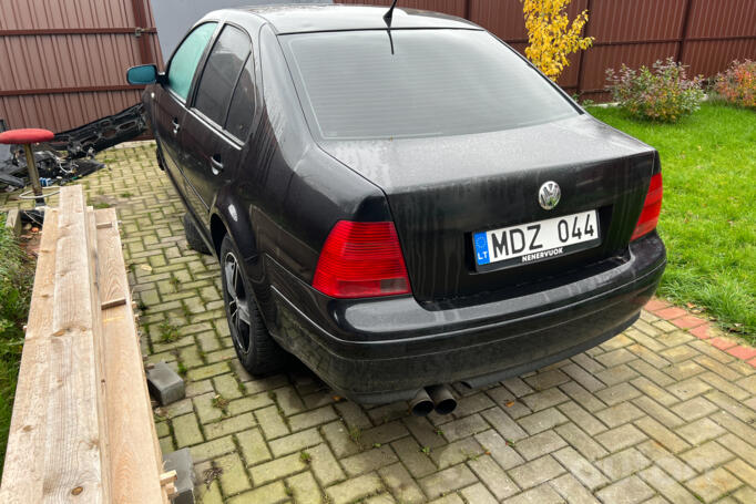 Volkswagen Bora 1 generation Sedan