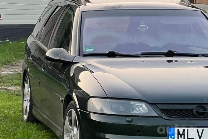 Opel Vectra B [restyling] wagon 5-doors