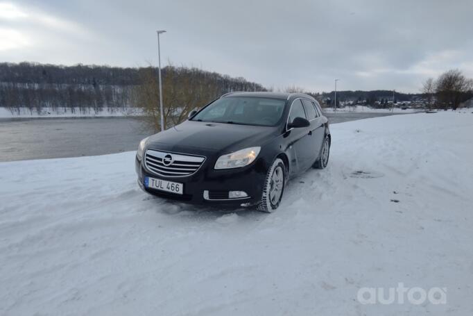 Opel Insignia A Sports Tourer OPC wagon 5-doors