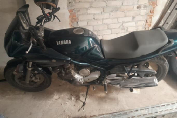 Yamaha XJ