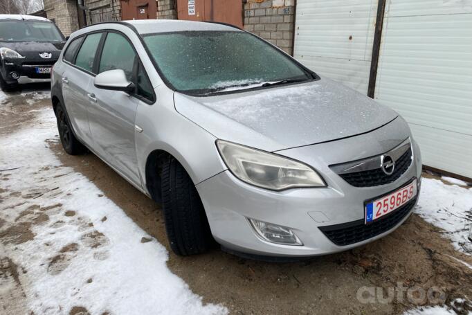 Opel Astra H [restyling]