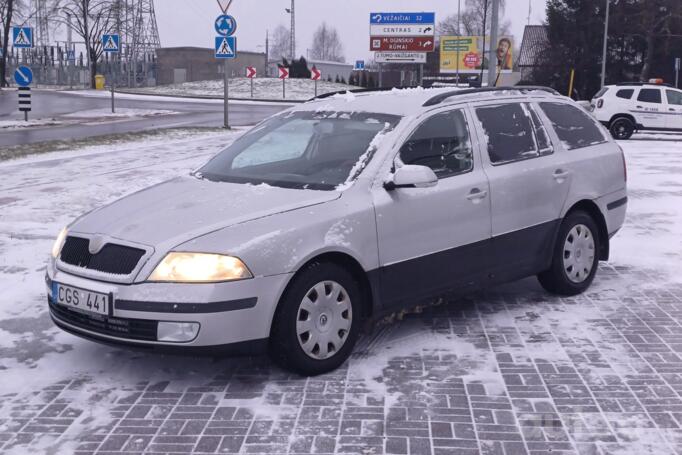 Skoda Octavia 2 generation Combi wagon 5-doors