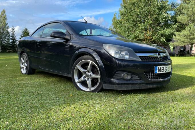 Opel Astra H [restyling]