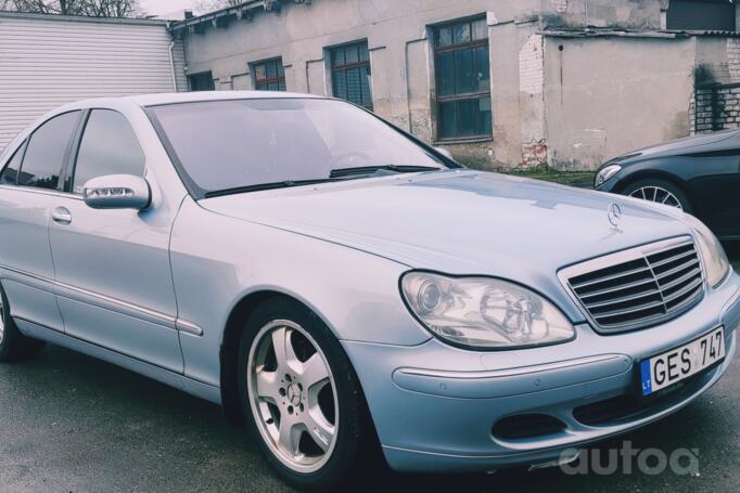 Mercedes-Benz S-Class W220 [restyling] Sedan 4-doors