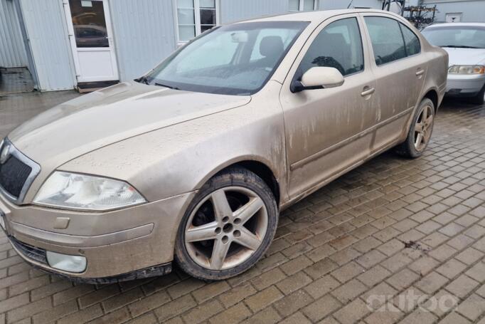 Skoda Octavia 2 generation Liftback 5-doors