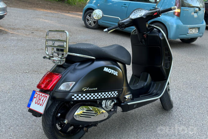 Vespa GTS