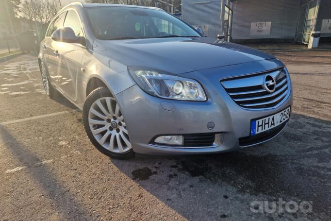 Opel Insignia A Sports Tourer wagon 5-doors