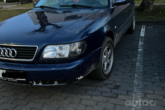 Audi A6 A4/C4 wagon