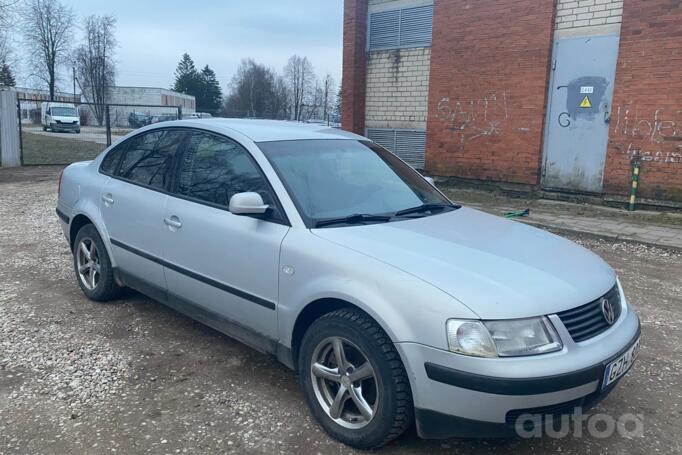 Volkswagen Passat B5 Sedan 4-doors