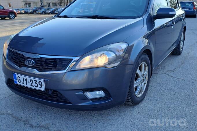 Kia Cee'd 1 generation [restyling] Hatchback 5-doors