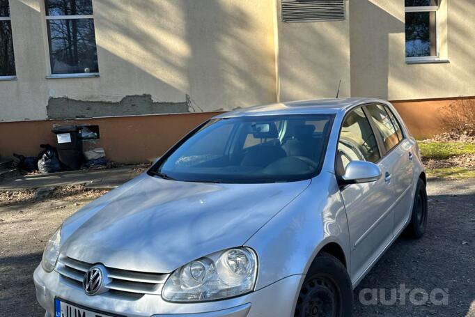 Volkswagen Golf 5 generation Hatchback 5-doors