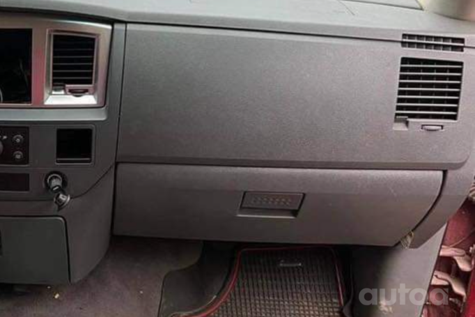 Dodge Ram 3 generation [restyling] Quad Cab pickup 4-doors