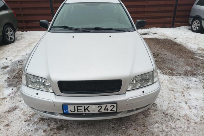 Volvo V40 1 generation [2th restyling] wagon