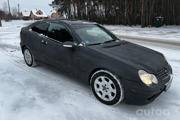 Mercedes-Benz C-Class W203/S203/CL203 Coupe 3-doors