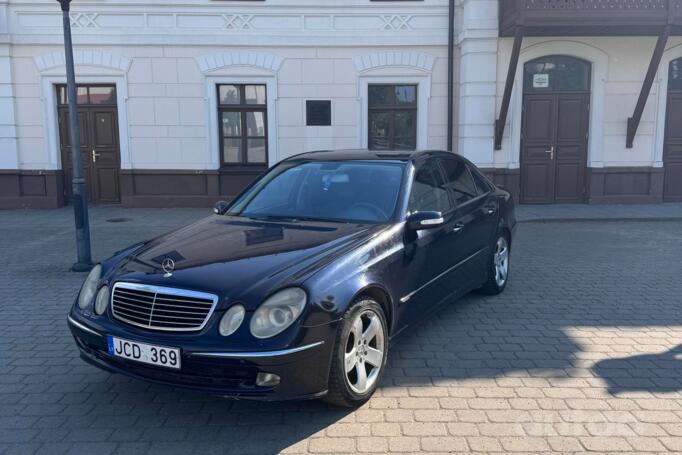 Mercedes-Benz E-Class W211 Sedan