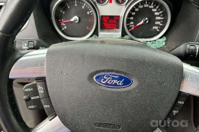 Ford Focus 2 generation wagon 5-doors