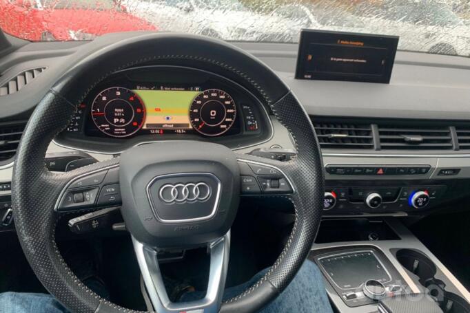 Audi Q7 4M Crossover