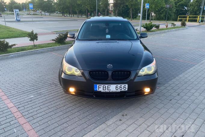 BMW 5 Series E60/E61 Sedan