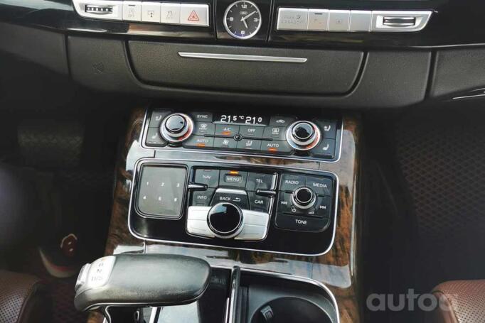 Audi A8 D4/4H [restyling] Sedan