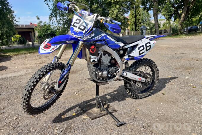 Yamaha YZ