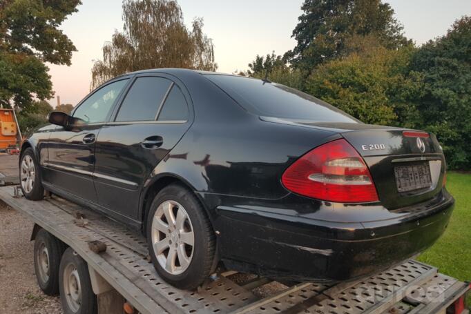 Mercedes-Benz E-Class W211 Sedan