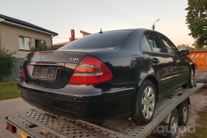 Mercedes-Benz E-Class W211 Sedan