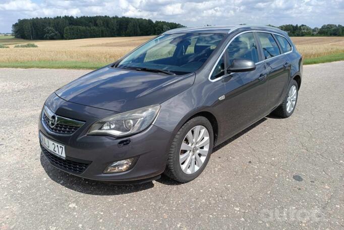 Opel Astra J [restyling] Sports Tourer wagon 5-doors