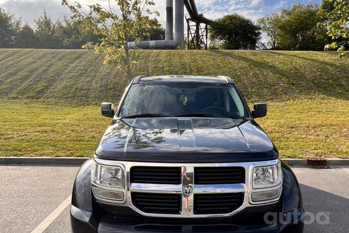 Dodge Nitro 1 generation SUV