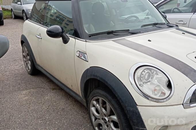 Mini Cooper S R56 Hatchback