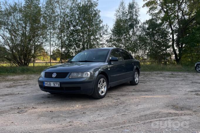 Volkswagen Passat B5 Sedan 4-doors