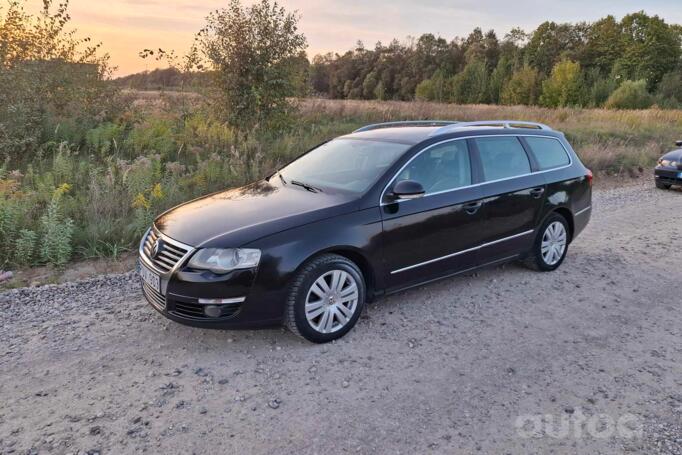 Volkswagen Passat B6 wagon 5-doors