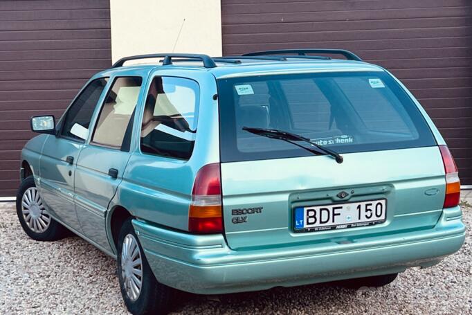 Ford Escort 5 generation wagon