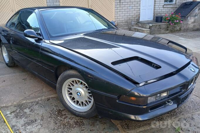 BMW 8 Series E31 Coupe