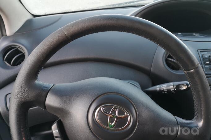 Toyota Yaris 1 generation [restyling]