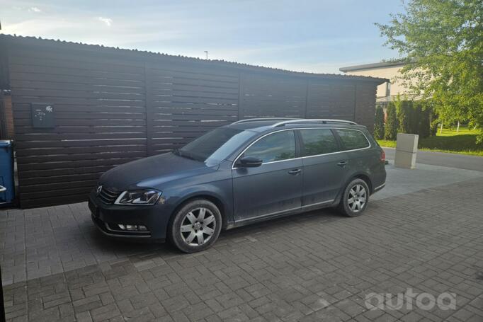 Volkswagen Passat B7 Variant wagon 5-doors