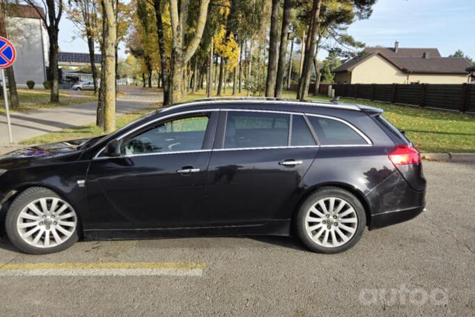 Opel Insignia A Sports Tourer wagon 5-doors